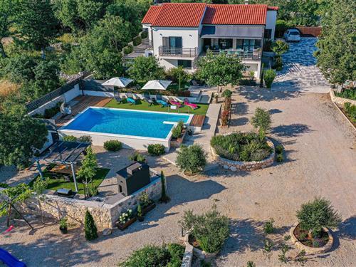 Sommerhus - 6 personer -  - Jurasi - Sibenik-Dubrava - 22000 - Sibenik