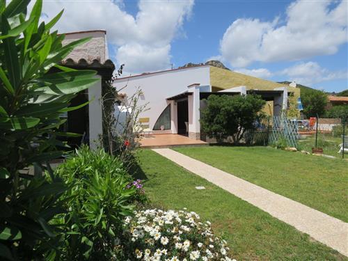 Holiday home - 9 persons -  - Costa Rei - 09043