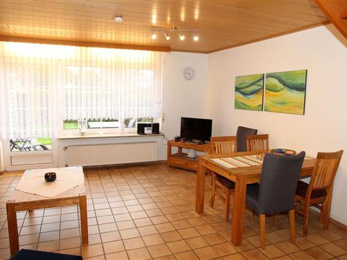 Holiday Home/Apartment - 4 persons -  - Riedeweg - 26506 - Norddeich