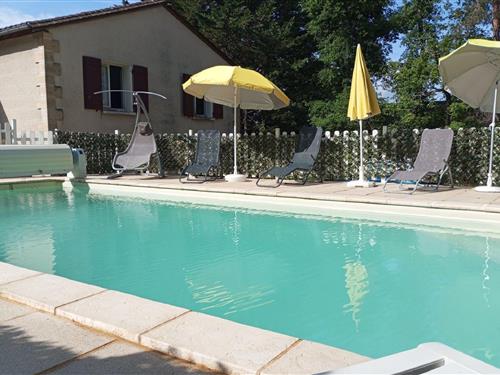 Holiday Home/Apartment - 4 persons -  - 24200 - Sarlat-La-Canéda