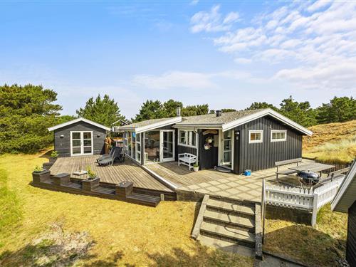 Holiday Home/Apartment - 5 persons -  - Lyngbakken - Rindby - 6720 - Fanø