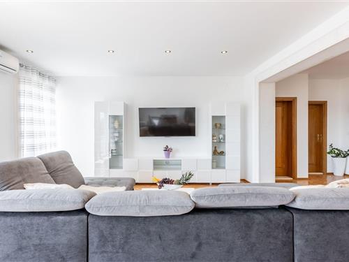 Ferielejlighed - 5 personer -  - 21214 - Kastel Kambelovac