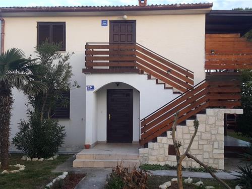 Holiday Home/Apartment - 4 persons -  - Privlaka - 23233 - Privlaka