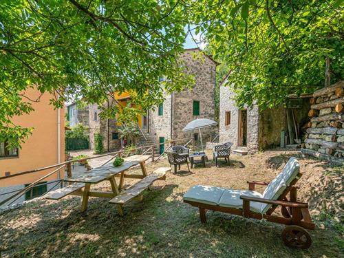 Sommerhus - 4 personer -  - Via Mobbiano - 55022 - Longoio