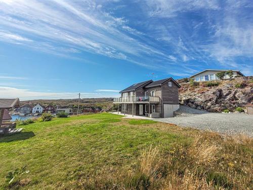 Holiday home - 8 persons -  - Hiskavegen - Bømlo/Sunnhordland - 5430 - Bremnes