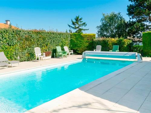 Holiday home - 10 persons -  - Rue Albert Lupiet - 17132 - Meschers-Sur-Gironde