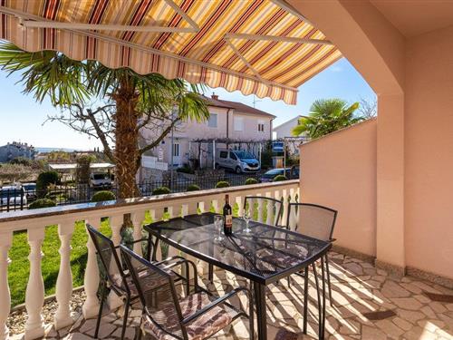 Holiday apartment - 4 persons -  - Ulica Ivana Mestrovica - 51500 - Krk