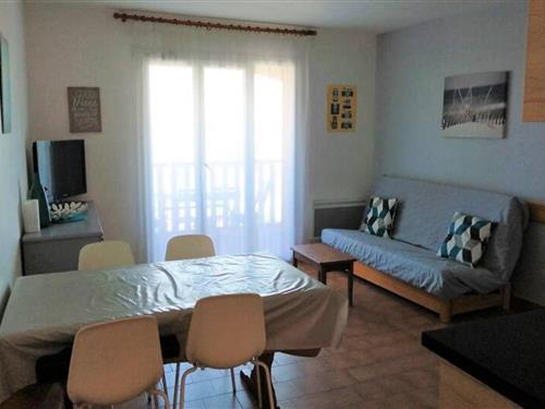 Holiday Home/Apartment - 6 persons -  - 83140 - Six Fours Les Plages