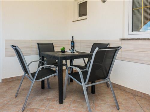 Holiday Home/Apartment - 4 persons -  - Ulica dragovoljaca domovinskog rata - 23234 - Vir