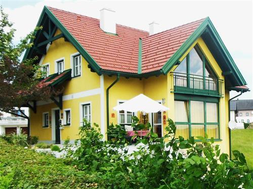 Holiday Home/Apartment - 5 persons -  - Scheibstatt - 4152 - Sarleinsbach