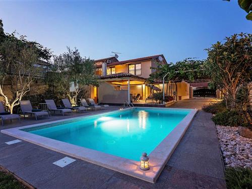 Feriehus - 9 personer -  - Vladimira Nazora - 52463 - Visnjan