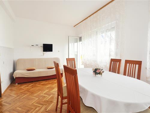 Holiday Home/Apartment - 5 persons -  - Sumpetar - 21314 - Sumpetar