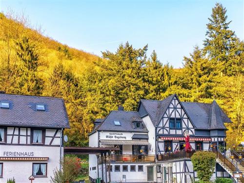  - 3 personer -  - Rhein-Mosel-Straße - 56332 - Brodenbach