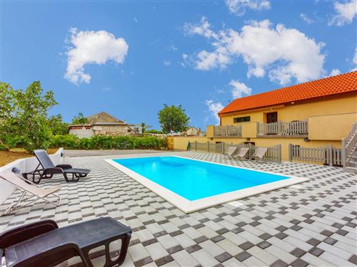 Holiday home - 10 persons -  - Novi Vinodolski/Bribir - 51253