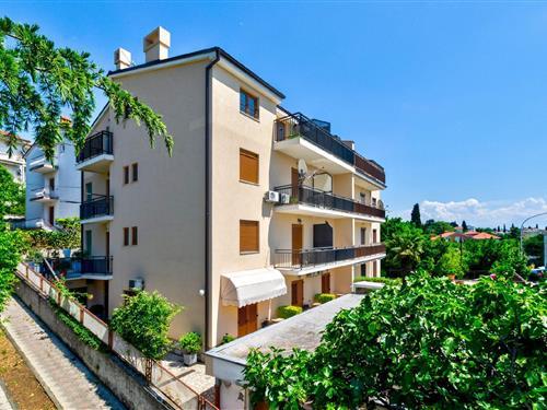 Holiday Home/Apartment - 5 persons -  - Dr. Ivana Kostrencica - 51260 - Crikvenica