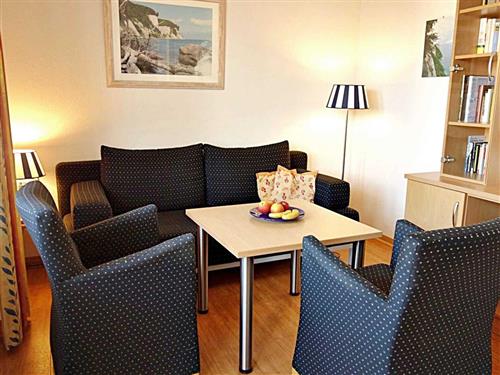 Holiday Home/Apartment - 5 persons -  - Schillerstr. - 18609 - Binz