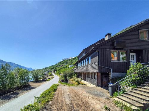 Ferieleilighet - 8 personer -  - Fjordavegen - Hardanger/Vestland - 5777 - Grimo