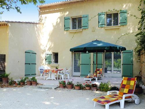 Holiday Home/Apartment - 4 persons -  - 30300 - Beaucaire