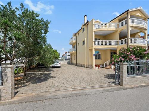 Holiday apartment - 3 persons -  - Ljubljanska ulica - Vodice-Vodice - 22211 - Vodice