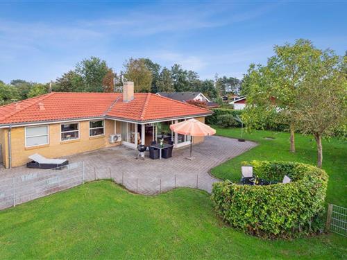 Sommerhus - 4 personer -  - Fyrremose - Skovmose - 6470 - Als