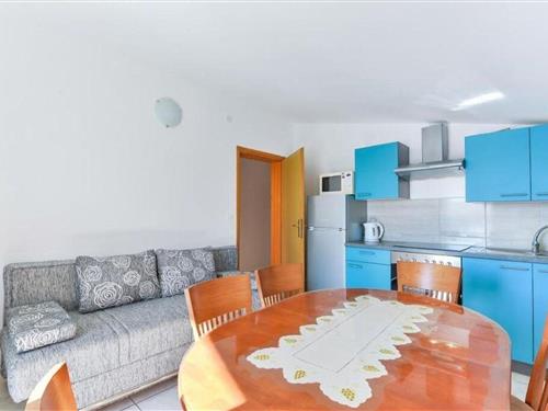 Holiday Home/Apartment - 4 persons -  - Sabunike Ulica V - 23233 - Privlaka