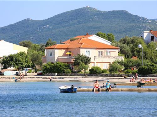 Holiday Home/Apartment - 3 persons -  - Sreser - 20246 - Sreser