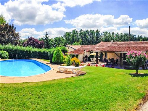 Sommerhus - 6 personer -  - Barbezieux - 16360