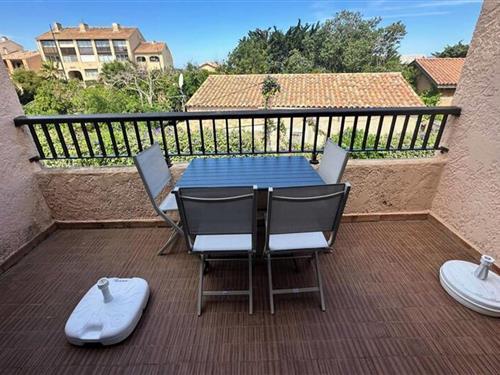 Holiday Home/Apartment - 4 persons -  - 83140 - Six Fours Les Plages