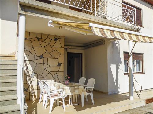 Holiday Home/Apartment - 4 persons -  - Jadranska ulica - 52470 - Umag