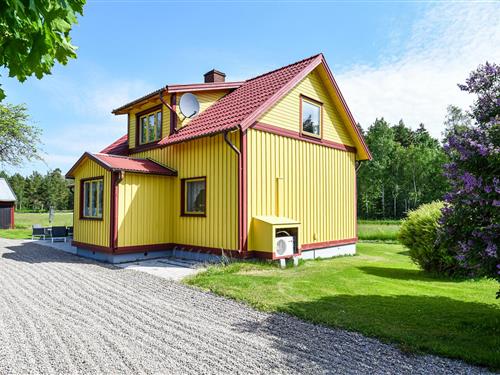 Holiday home - 5 persons -  - Gundlebo - 462 93 - Vänersborg