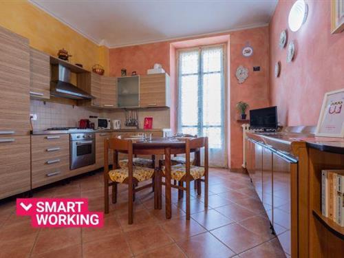 Holiday Home/Apartment - 3 persons -  - 10139 - Turin