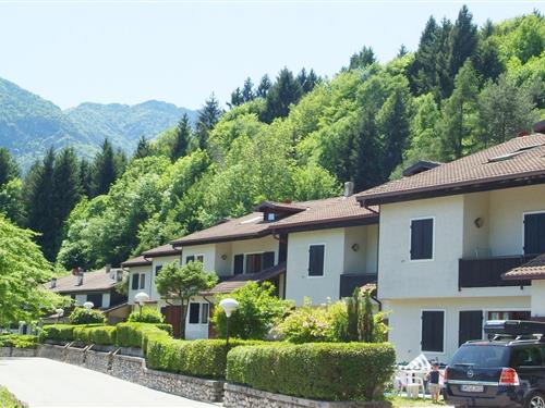 Ferienhaus - 5 Personen -  - 38060 - Pieve Di Ledro