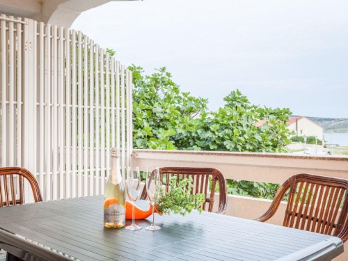 Ferienwohnung - 4 Personen -  - 53296 - Pag/Zubovici