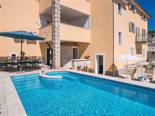 Holiday home - 13 persons -  - Pula/Vodnjan - 52215