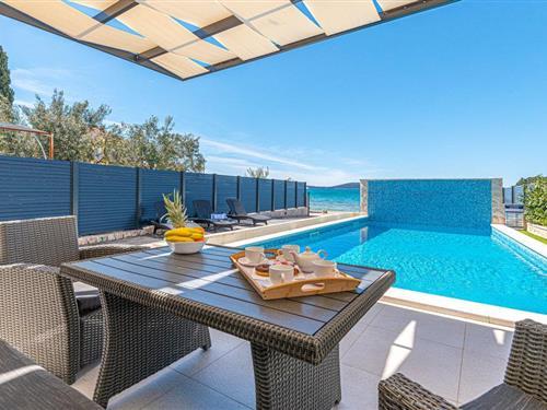 Feriehus - 7 personer -  - Obala Govica - 22000 - Sibenik - Zaboric