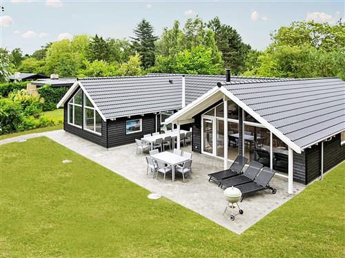 Holiday home - 14 persons -  - Iglekærvej - 3220 - Tisvildeleje