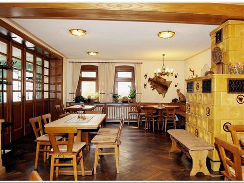  - 3 Personen -  - Dittersdorfer Straße - 08297 - Zwönitz