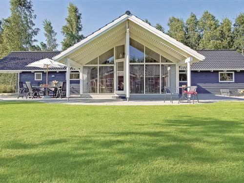 Sommerhus - 10 personer -  - Blommestien - Marielyst - 4872 - Idestrup