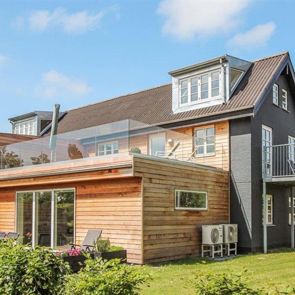 Emne nr.: 130-D90616