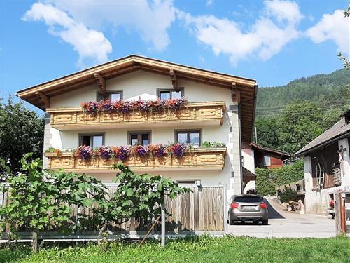 Holiday Home/Apartment - 6 persons -  - Semslach - 9821 - Obervellach
