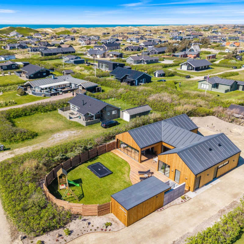 Sommerhus - 12 personer -  - Lodbergsvej - Søndervig - 6950 - Ringkøbing