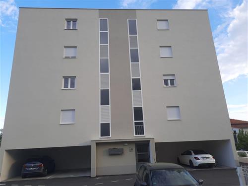 Holiday apartment - 4 persons -  - Ulica hrvatskih žrtava - 21218 - Seget Donji