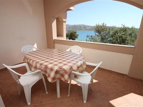 Holiday Home/Apartment - 3 persons -  - Kustici - 53296 - Kustici