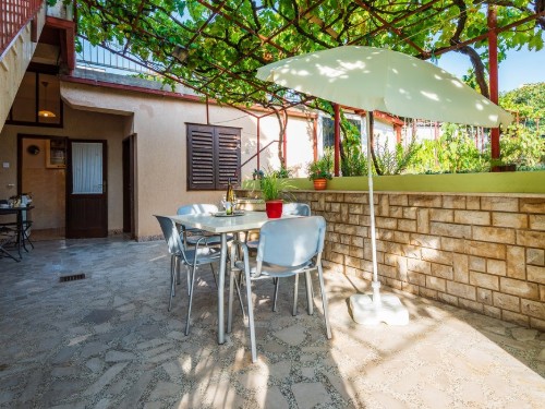 Holiday apartment - 5 persons -  - Nobileova ulica - 52100 - Pula