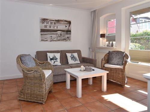 Holiday Home/Apartment - 2 persons -  - Steinmannstrasse - 25980 - Westerland Auf Sylt