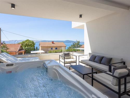 Holiday apartment - 4 persons -  - Pod Sveti Mikulj - 51250 - Novi Vinodolski