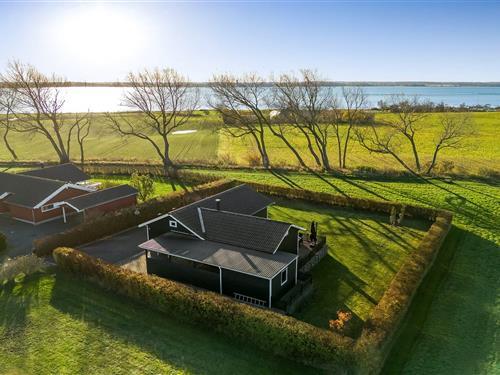 Sommerhus - 6 personer -  - Sejlet - 4793 - Bogø