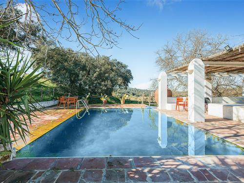 Holiday home - 10 persons -  - C. Carrera - 06130 - Valverde De Leganés