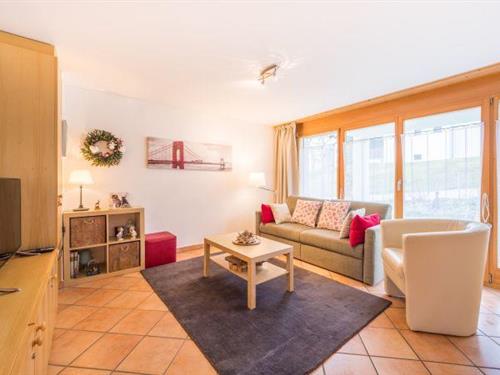 Holiday apartment - 4 persons -  - 7032 - Laax