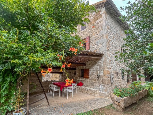 Holiday home - 4 persons -  - Caladette de Canvien - 30430 - Barjac